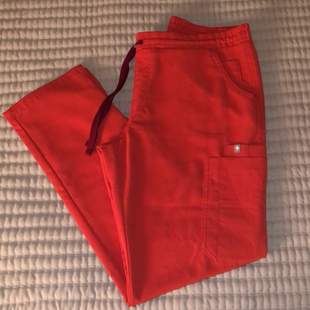 Figs Skinny Scrub Pants Coral Small Petite